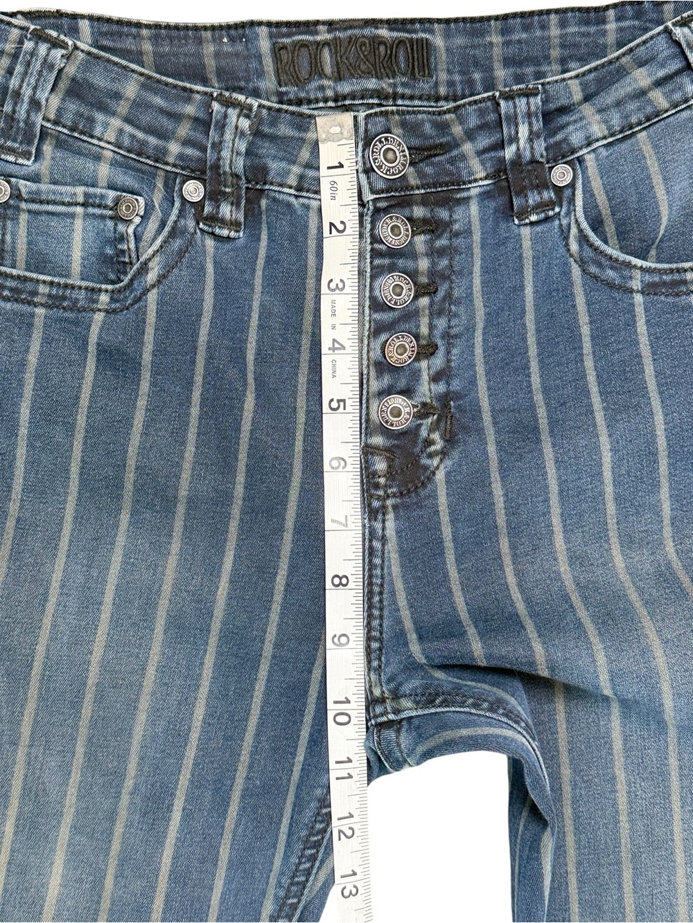 Rock & Roll Cowgirl Pinstripe Button Fly Flare Jeans Women’s 28x32 - Picture 8 of 10